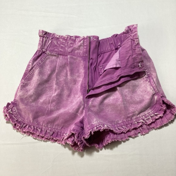 High Waist Pink Ruffled Women's Cotton Shorts - Picture 3 of 6